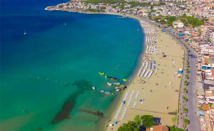 Altinkum Beach