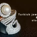 Turkey is quite assertive in jewelry shopping. You can buy gold, silver, and natural stone jewelry at cheap prices in Turkey. Before we list the best Turkish jewelry brands & stores for you, we would like to touch on some details about jewelry products in Turkey.